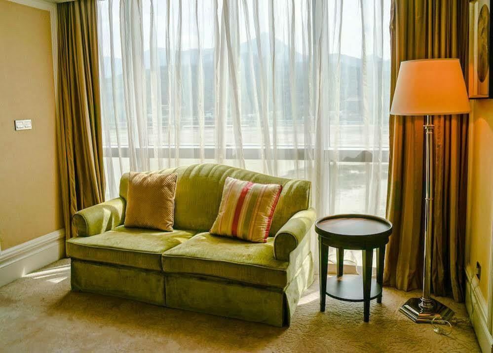 Sheraton Fuzhou Hotel Extérieur photo